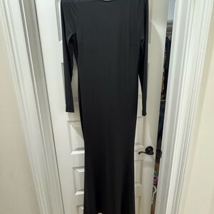Forever 21 Black Long Sleeve Formal Maxi Dress